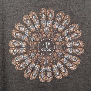 Life Is Good Women's Flip Flop Mandala Short Sleeve Crusher Tee - LARGE